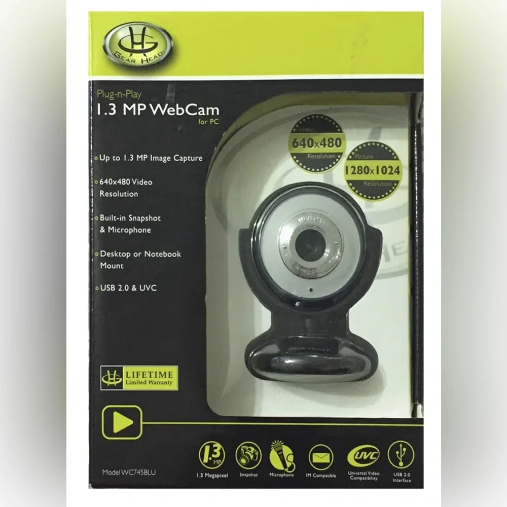 GEAR HEAD Plug-n-Play 1.3 MP Webcam - Black